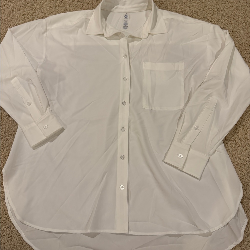Lou & Grey Crisp White Button Down Shirt